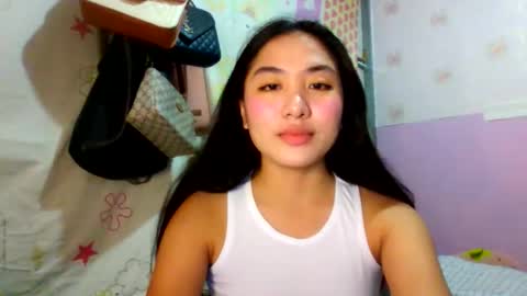 Snapshot of pretty_am chatting on 23, 12, 2025 pretty_am online show from 23, 12, 2025