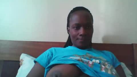 Snapshot of pretty_beib chatting on 7, 11, 2025 Karol online show from 7, 11, 2025