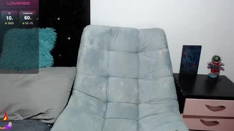 pretty_cristal22 online show from 16, 9, 2025