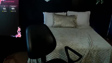 pretty_cristal22 online show from 7, 2, 2026