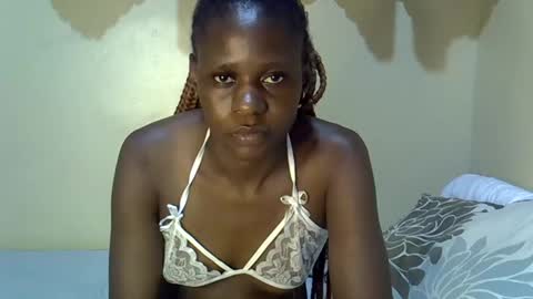 pretty_daniella online show from 8, 3, 2025