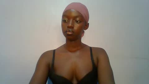 Snapshot of pretty_hearts chatting on 20, 2, 2026 Shillah online show from 20, 2, 2026