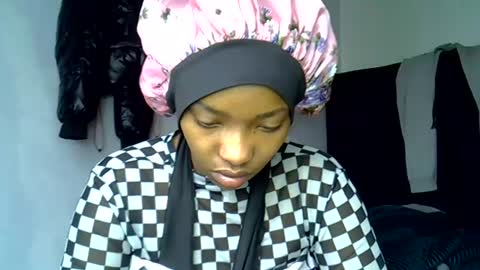 Snapshot of pretty_jazminee chatting on 25, 6, 2026 pretty jazminee online show from 25, 6, 2026