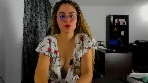 pretty_latina2 online show from 26, 1, 2025