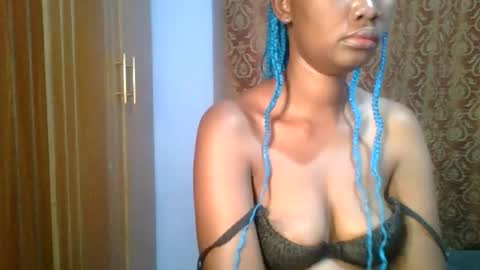 pretty_leilah online show from 15, 1, 2026