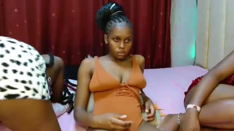 Snapshot of pretty_lioness_ chatting on 25, 2, 2026 Pretty online show from 25, 2, 2026