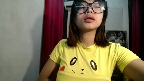 Snapshot of pretty_little_baby18 chatting on 3, 6, 2026 Venus online show from 3, 6, 2026