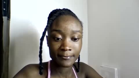 pretty luv1 online show from 8, 6, 2026
