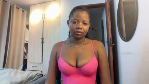 Snapshot of pretty_peaches chatting on 1, 7, 2026 Pretty peaches online show from 1, 7, 2026
