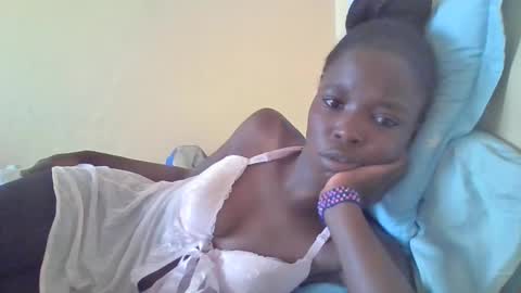 pretty_petite_ebony online show from 16, 2, 2025