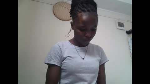 pretty_petite_ebony online show from 12, 1, 2026