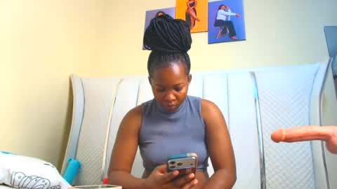 Essy online show from 8, 8, 2026