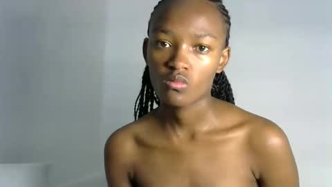 Snapshot of pretty_queennie chatting on 20, 3, 2026 Pretty doll online show from 20, 3, 2026