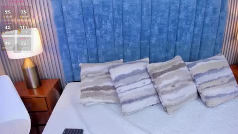 Snapshot of pretty_sunlight_ chatting on 5, 2, 2026 Daisy Flower online show from 5, 2, 2026