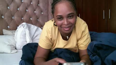 Snapshot of pretty_zii chatting on 1, 4, 2026 zii online show from 1, 4, 2026