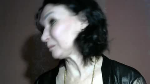 Snapshot of prettyandwild chatting on 5, 10, 2025 Samantha online show from 5, 10, 2025