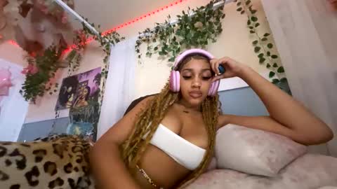 prettyblackgal online show from 15, 11, 2025