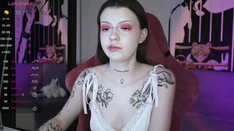 Violet online show from 2, 1, 2025