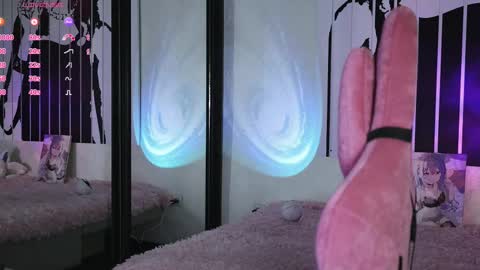 Violet online show from 16, 2, 2025