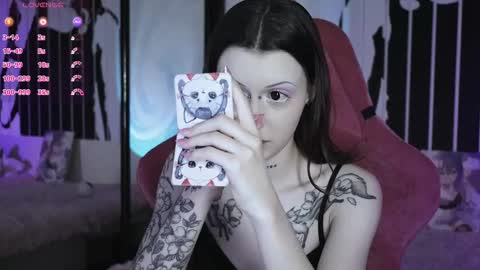 Violet online show from 27, 2, 2025