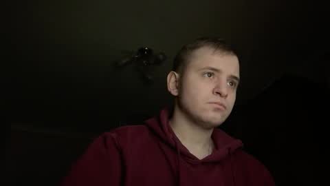 prettyboyhot01 online show from 7, 12, 2024