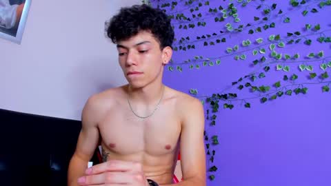 Snapshot of prettybunnies08 chatting on 29, 1, 2025 Enzo Denis online show from 29, 1, 2025