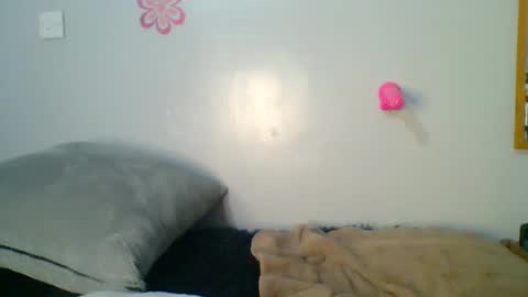 Snapshot of prettyela chatting on 1, 6, 2026 PrettyEla online show from 1, 6, 2026