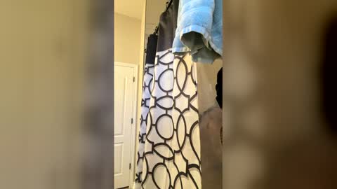 prettyfacefemale online show from 6, 2, 2026