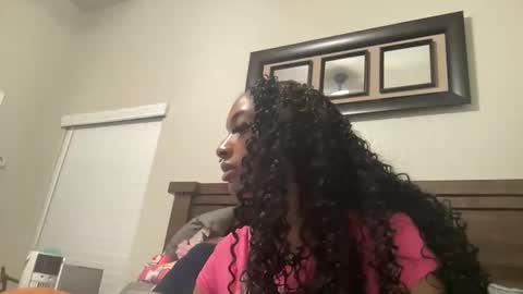 Snapshot of prettyfacefemale chatting on 12, 3, 2026 prettyfacefemale online show from 12, 3, 2026
