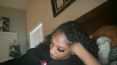 Snapshot of prettyfacefemale chatting on 25, 3, 2026 prettyfacefemale online show from 25, 3, 2026