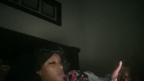 Snapshot of prettyfacefemale chatting on 26, 3, 2026 prettyfacefemale online show from 26, 3, 2026