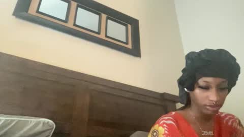 prettyfacefemale online show from 13, 6, 2026