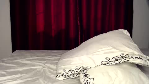 Mary online show from 4, 10, 2025