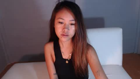Snapshot of prettyhotshakira chatting on 22, 7, 2026 shakira online show from 22, 7, 2026