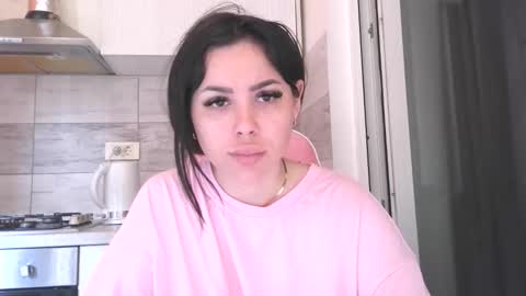 prettyjulliette online show from 20, 5, 2026