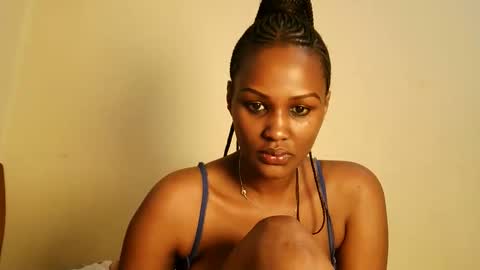 Snapshot of prettykeilaa chatting on 6, 3, 2026 prettykeilaa online show from 6, 3, 2026