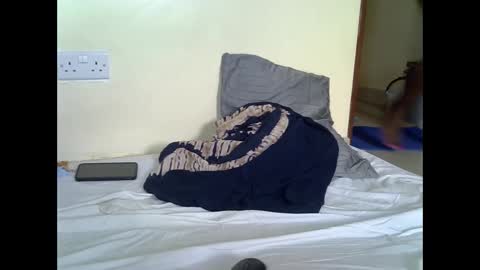 Snapshot of prettyliz30 chatting on 20, 11, 2025 LILIAN online show from 20, 11, 2025