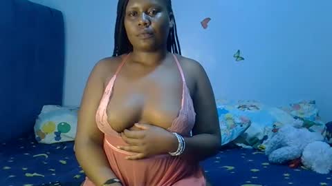 Snapshot of prettymel1 chatting on 18, 4, 2026 prettymel1 online show from 18, 4, 2026
