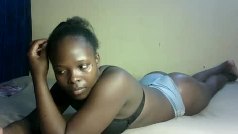 Melly online show from 28, 9, 2025