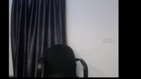 mia online show from 18, 11, 2025