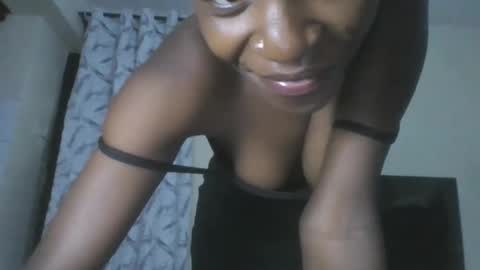 prettypussy_24 online show from 22, 5, 2026