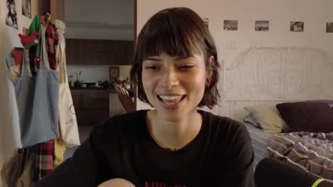 Juli online show from 25, 2, 2026