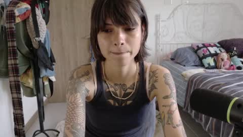 Juli online show from 6, 4, 2026