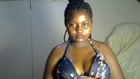 Snapshot of prettyriss chatting on 8, 4, 2026 prettyriss online show from 8, 4, 2026