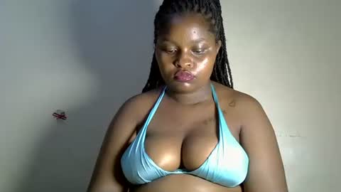Snapshot of prettyriss chatting on 19, 5, 2026 prettyriss online show from 19, 5, 2026