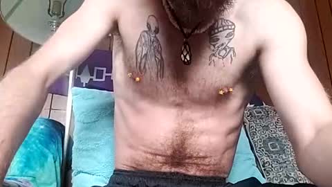 prettysolidd7 online show from 3, 12, 2024