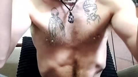 prettysolidd7 online show from 15, 2, 2025