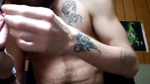 prettysolidd7 online show from 21, 2, 2025