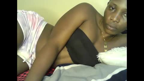 Snapshot of prettyvish chatting on 8, 6, 2026 prettyvish online show from 8, 6, 2026