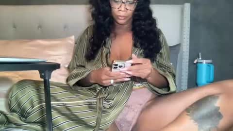 Snapshot of prettywap85 chatting on 5, 8, 2026 Discrete Pussy online show from 5, 8, 2026